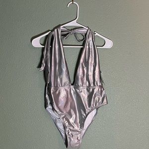 Kendall + Kyle One-Piece Swimsuit Silver Plunge Large